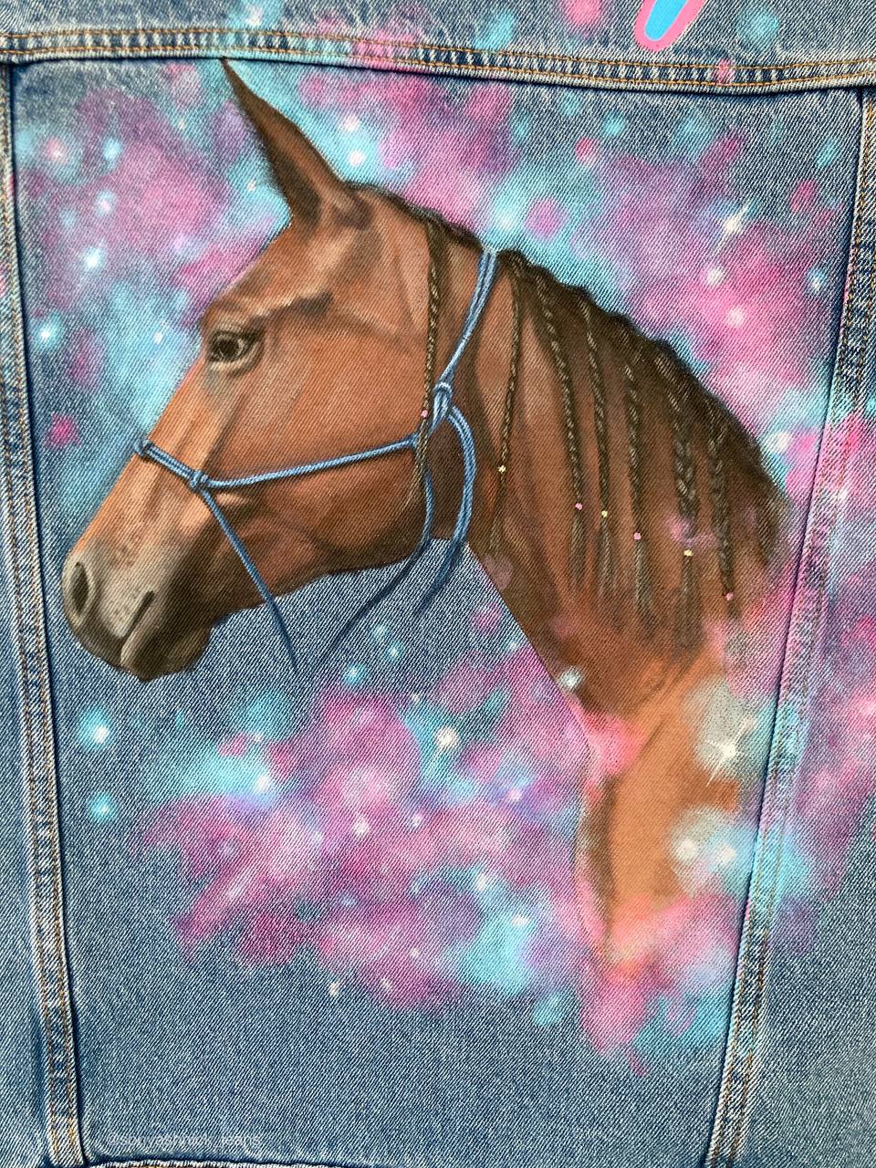 Painted denim jacket, custom jean jacket, horse gift, gift for horse lover, horse denim jacket, cowgirl jacket.